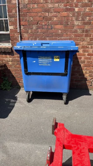 Secondhand 660L Plastic Wheelie Bin in Blue with Drop Front